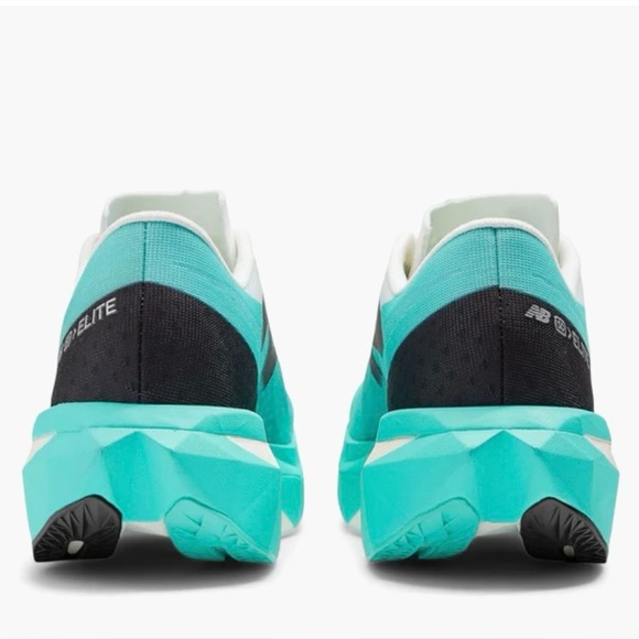 New Balance 🔥 FuelCell SuperComp Elite v4 Carbon Fiber Plate MRCELCT4 14 $250 - Picture 7 of 11